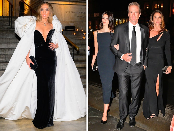 3cf8ac2a6d734f60bfef3864c8206a81_md Celebs Show Out At George Clooney's Premiere of 'Good Night and Good Luck'