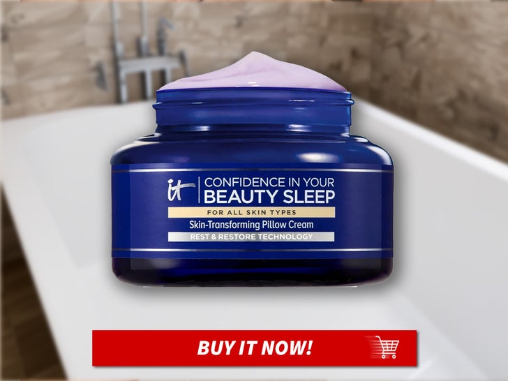 3df6b93e13394731ace13ff97e0cced2_md IT-Cosmetics-Confidence-in-Your-Beauty-Sleep-Night-Cream-MAIN