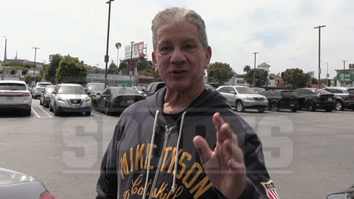 408ca91f65464d28820695b78cc5cfb3_md 041625_bruce_buffer_logan_jake_paul-kal
