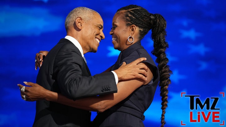 41ae2f1a441e478bac540ba6494c595f_md 052825_tmz_live_obamas_kal