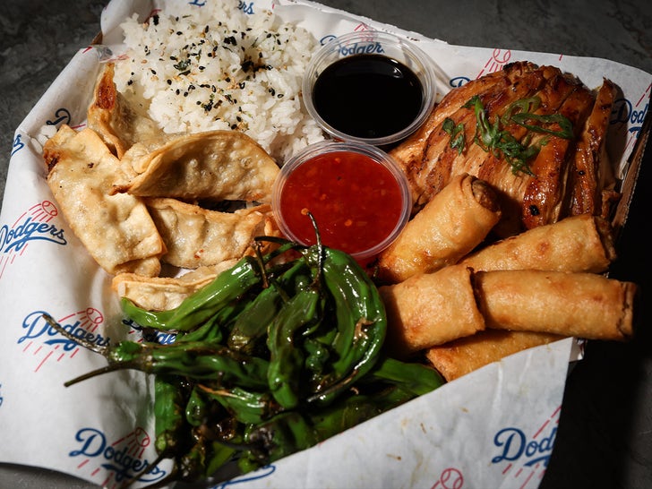 41cf327b48a043f9b716d05b5d30af91_md 0311-Teriyaki-Home-Plate-Platter_Dodger-Stadium-SUB