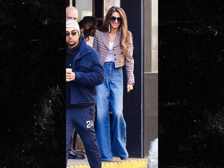 427f278537f24cf7baf78b651cc1475b_md clooney and amal out for lunch over the weekend
