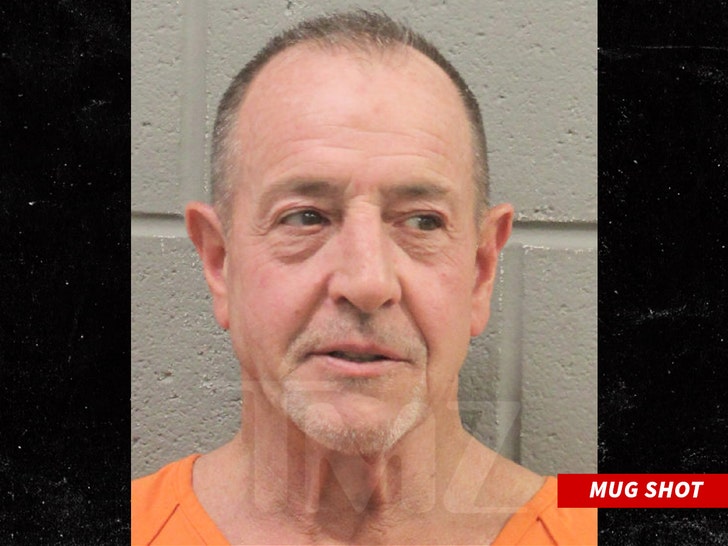428ddbe0456a40d3829912799a5df3bf_md michael lohan mug shot