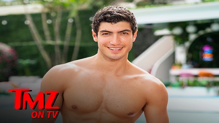43dd7f8f1b0243648977dc6d2ef864cc_md charlie_love_island_kal