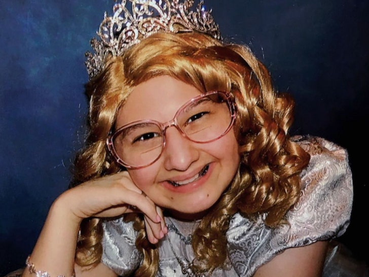 4466067eb9a74f6d8de6ca0a82404b17_md Gypsy Rose Blanchard Through The Years