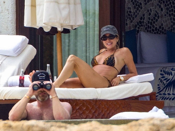 Kristin-Cavallari-sub-backgrid-1