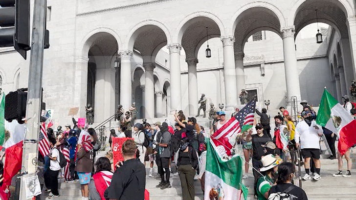 49abe568f615494dace9e66fa6bdc039_md 061525_no_kings_protests_kal
