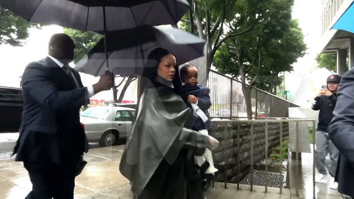 4a7538b78f2344c488e22faec78a9d38_md 021325_rihanna_kids-kal