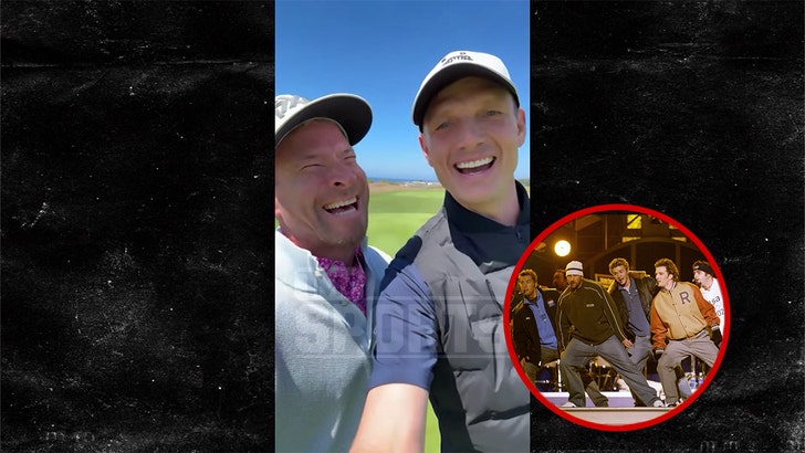 4b1eaba49c1c4e9181d8b01ffba5f2ca_md-1 080525_nick_carter_brian_littrell_primary