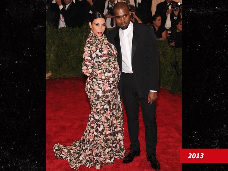 0505-Kardashian-Jenner-Met-Gala-Looks-Through-The-Years-Sub4-date-swipe