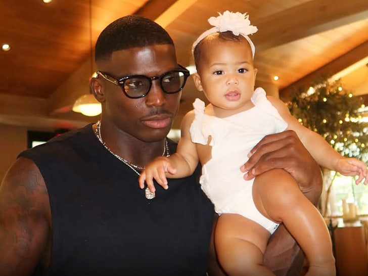 tyreek hill capri instagram main