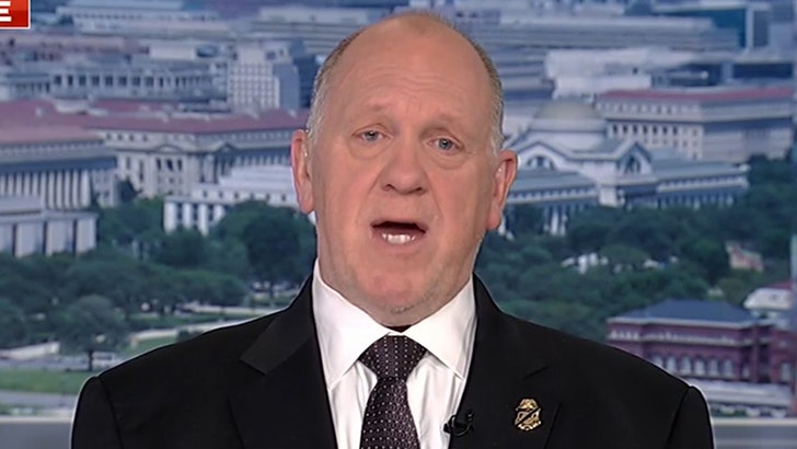 4f072588921943939ebea5d6c3b2fd5d_md 012725_tom_homan_kal