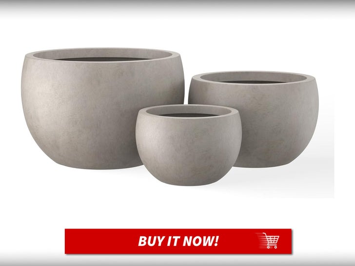 501599886c3c4ee1bc415c757774ac53_md Kante-Dia-Round-Concrete-Planter-Set-of-3-MAIN