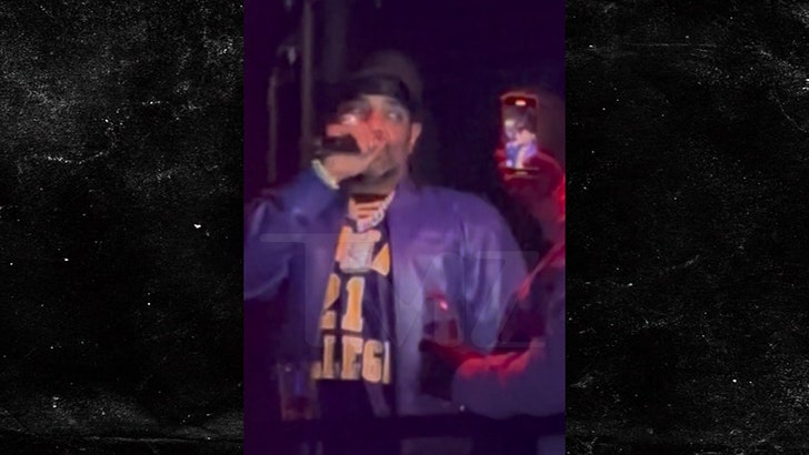 527074951eb64f76a58b34c2e6465c77_md 040525_jim_jones-kal