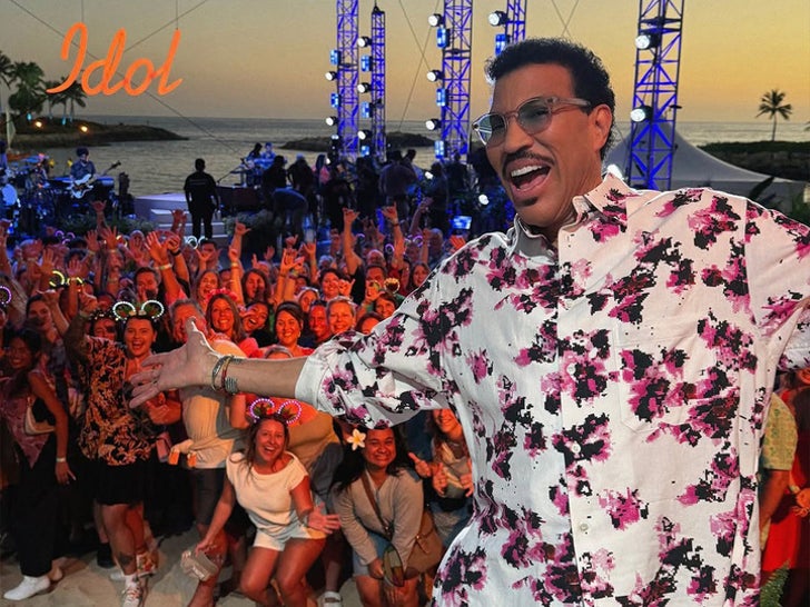 0414-american-idol-hawaii-sub3_720