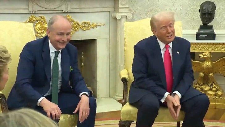 570fced6e7274e3da6c5824125327296_md-2 031225_trump_rosie_kal