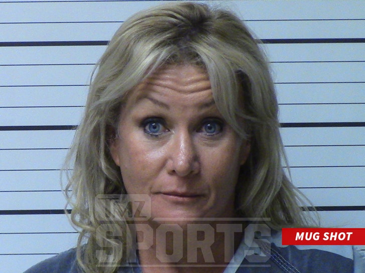 58e4653d089a4613b0f98a955a2aada5_md michelle manziel mug shot