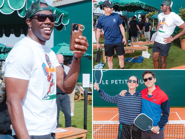5971598fd50547a7b3d8f2604b89813a_md 'Hacks' vs. 'The Pitt' Paddle Royale Celebrity Pickleball Match