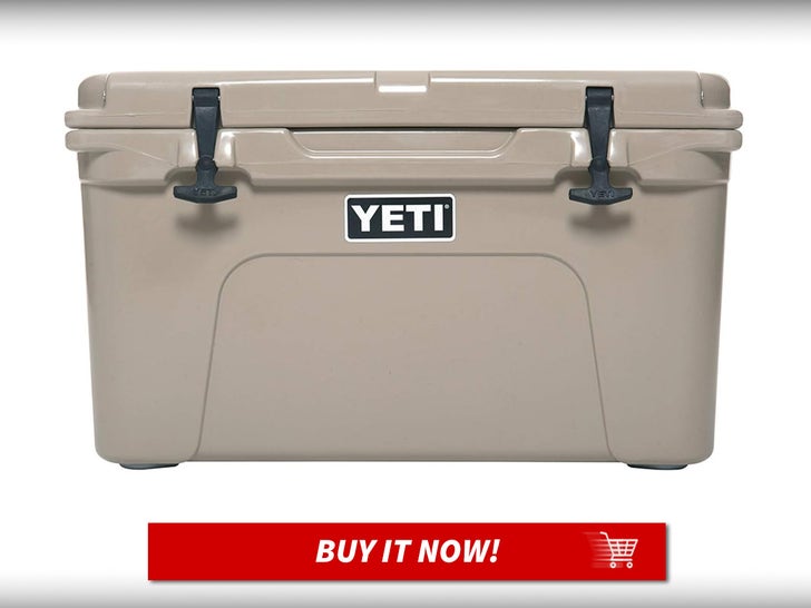 5a87c7b582d749caa38a81ce9fcc3f43_md YETI-Tundra-45-Cooler-MAIN