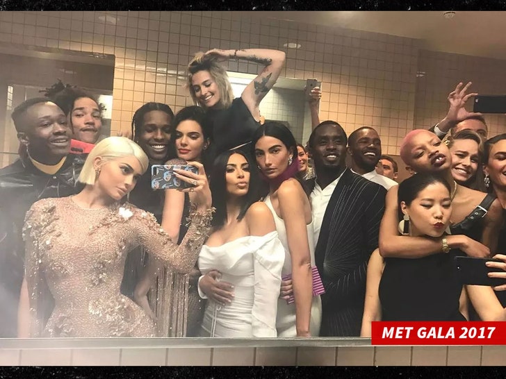 kylie jenners Met Gala 2017 instagram