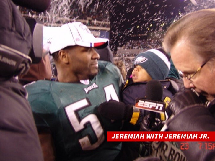 5d3b20059bdd491291b98933a49f711e_md jeremiah with jeremiah jr