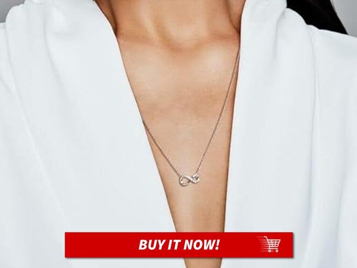 5da37a74c2df438a9ae09a054edc1ae3_md PANDORA-Sparkling-Infinity-Collier-Necklace-MAIN