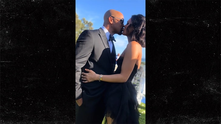 5e4f8b24349b4b848d37201170def0c1_md-1 013025-shemar-moore-jesiree-dizon-kal