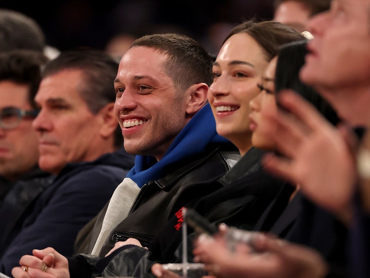 pete davidson and elsie hewitt getty 2