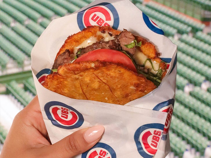 5e7f0f5c715a47a88d3b715ffa11b77f_md 0311-Jibarito_Wrigley-Field-SUB