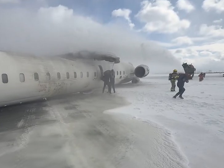 5f88886139044250a046e04bc94e3adc_md 021725-flipped-plane-v3