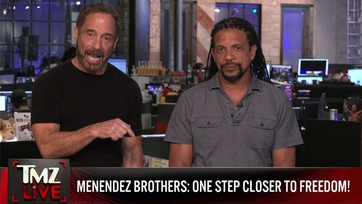5fdd93b89fda4f5a871841f566a3a1d1_md-1 051425_tmz_live_menendez_kal