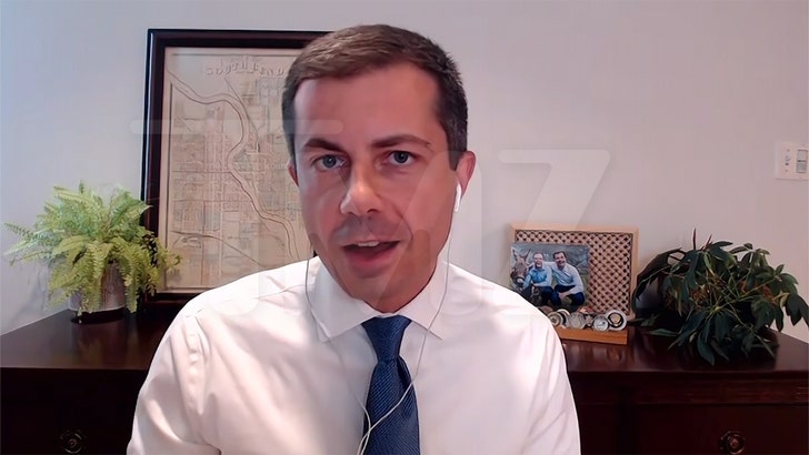 6055fceae7ea4590b3e48a969c3edba1_md 072424-pete-buttigieg-kal