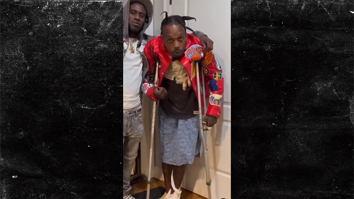 609c74e5657841028c0b675a4d4fe39a_md 032525_sauce_walka_crutches_kal