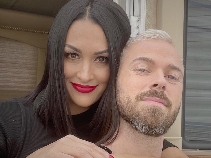 636713855d364dcfb380614ad47ac326_md Artem Chigvintsev and Nikki Bella Together