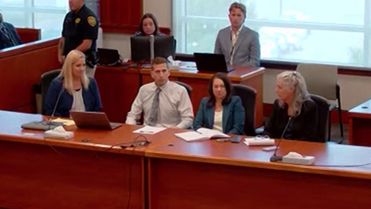 6668939714a543daa3de8811baba9ecc_md-1 070225_kohberger_in_court_kal