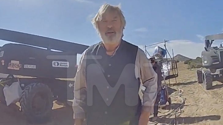 6b6edb08ab214968ac0cf72ee3559b3b_md 042522-alec-baldwin-BODYCAM-kal