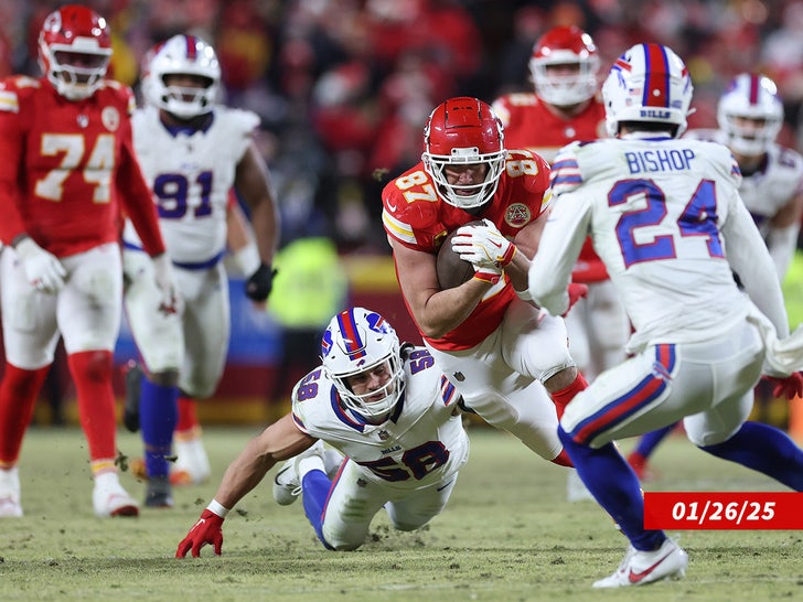 6c1a71ba958340bf8bc206bc655aa738_md buffalo bills kansas city chiefs sub getty swipe