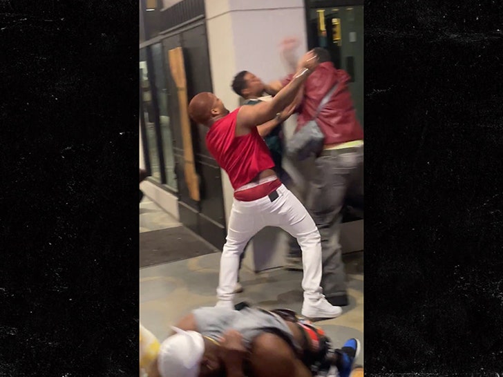 6ca982028be245cfb1f34eea9175ae85_md 031725-gay-brawl-primary-4