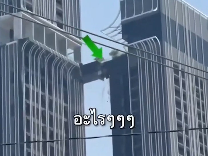 040225_broken_bridge-sg4