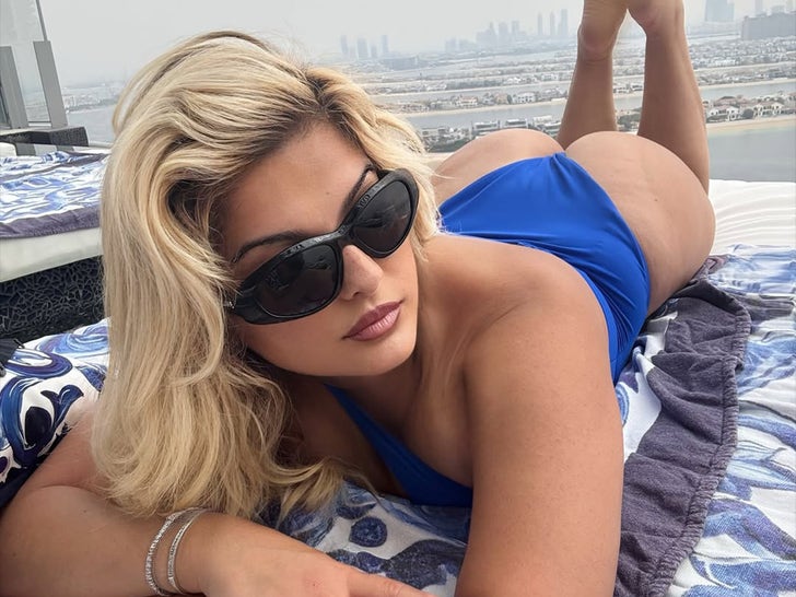 6ebb24e1a48845638875d706f24cf0d7_md 0225-Bebe-Rexha-Dubai-Sub1