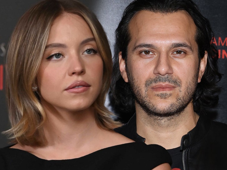 6f7484611b904aec9ae7eda292e39635_md jonathan davino sydney sweeney