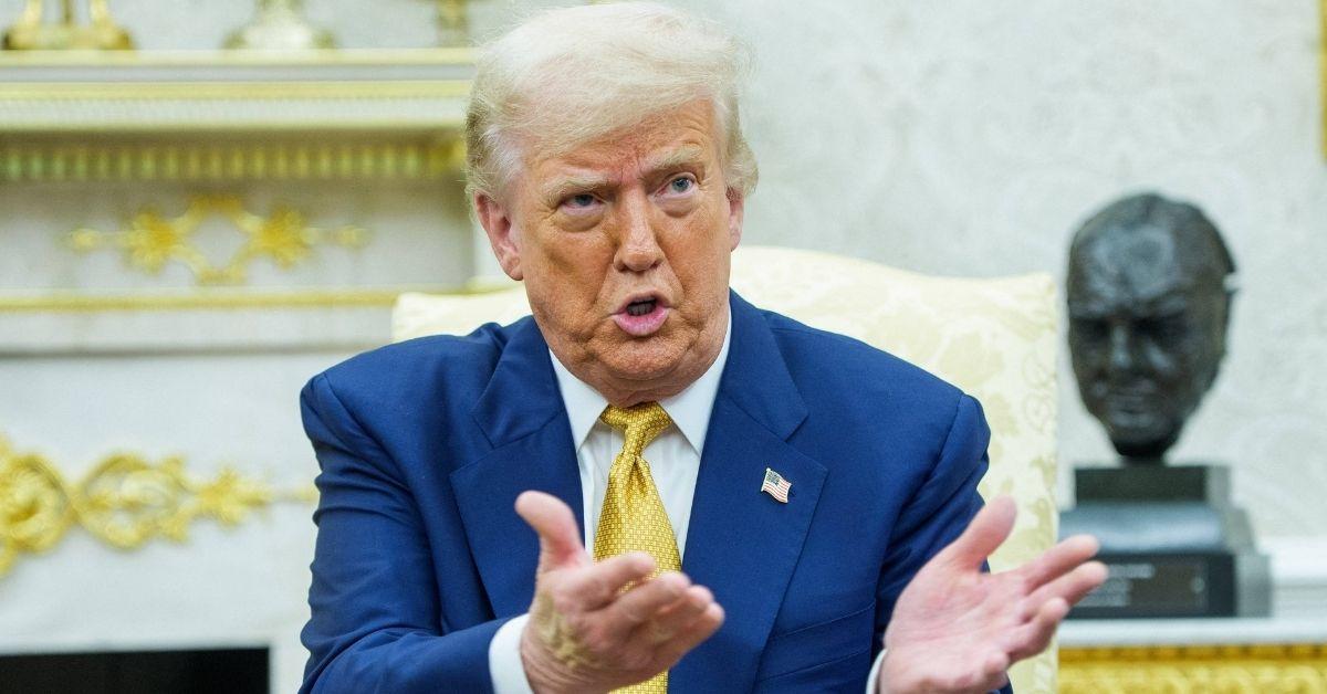 7-1754903050728 picture of Donald Trump