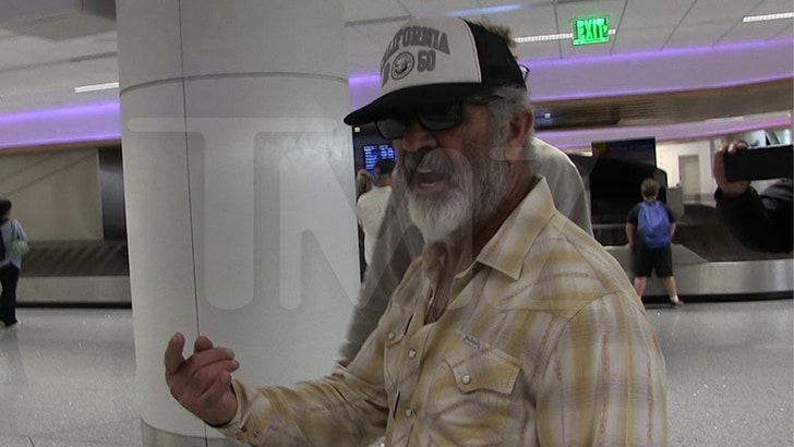 71c718459ea947b89a4ae5d3a78e2421_md 102424_mel_gibson_kal