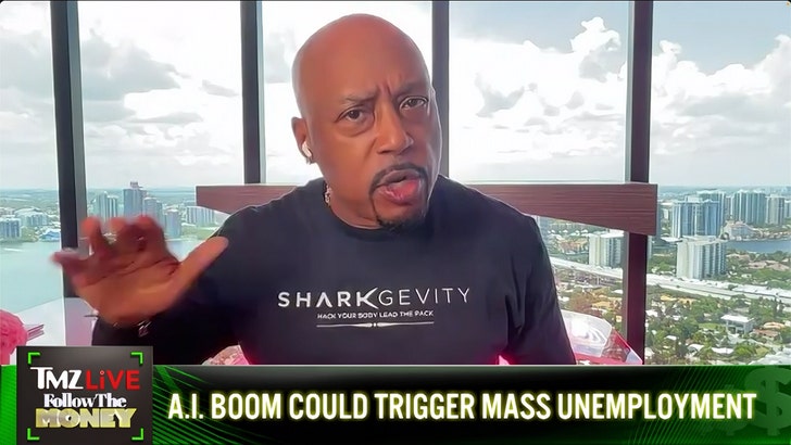 7211dc93f592443997bd9f22717f6a51_md 060425_daymond_john_kal
