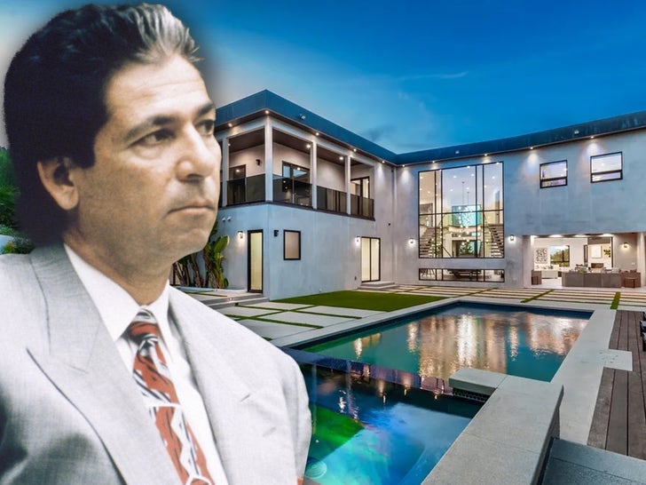 72c29507997d49f6b3611fca9f7d1433_md Robert Kardashian Sr.'s Former Home