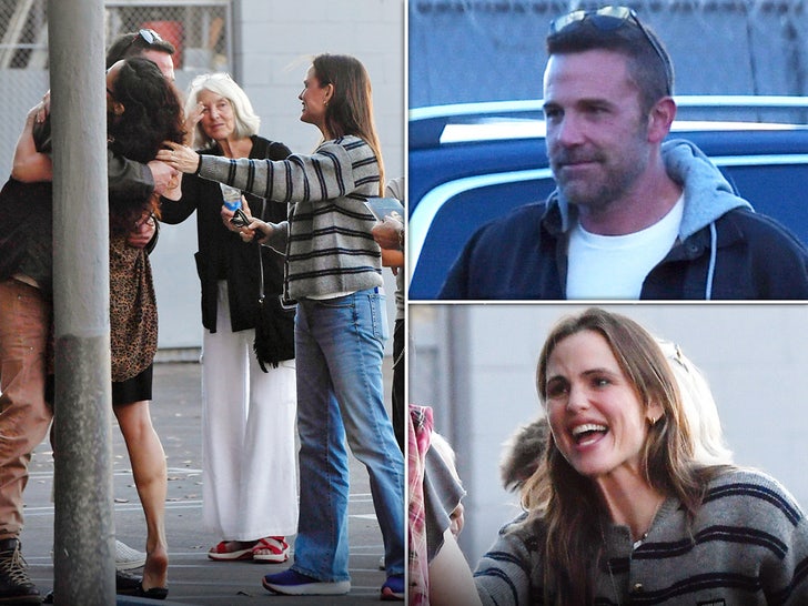 Ben Affleck & Jennifer Garner Enjoy a Family Outing in LA