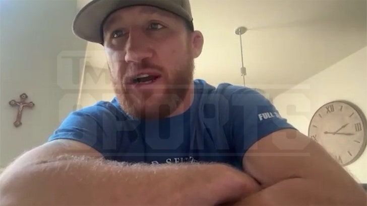 74e0c7f1e8a04e31a6d08a4c86337363_md 022725-justin-gaethje-dan-hooker-fight-kal