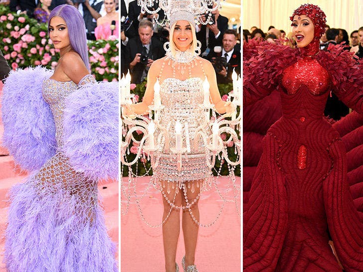 7618d97da5cc5bebbb3f0f7bf9b670aa_md The 2019 Met Gala -- Fashion Photos