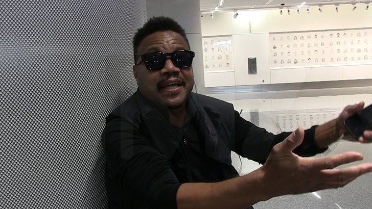 765b001ab79d400983dd08b04f021a40_md 061825_cuba_gooding_jr_iran_kal
