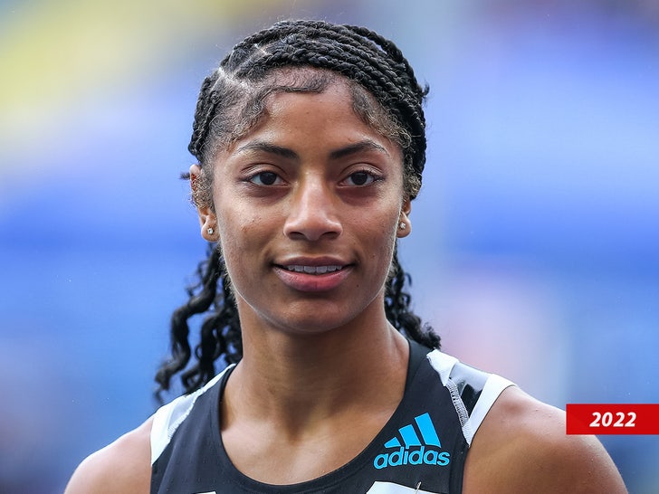 7674b134cdee49b9a03f1d23c554626c_md tia jones sub getty swipe